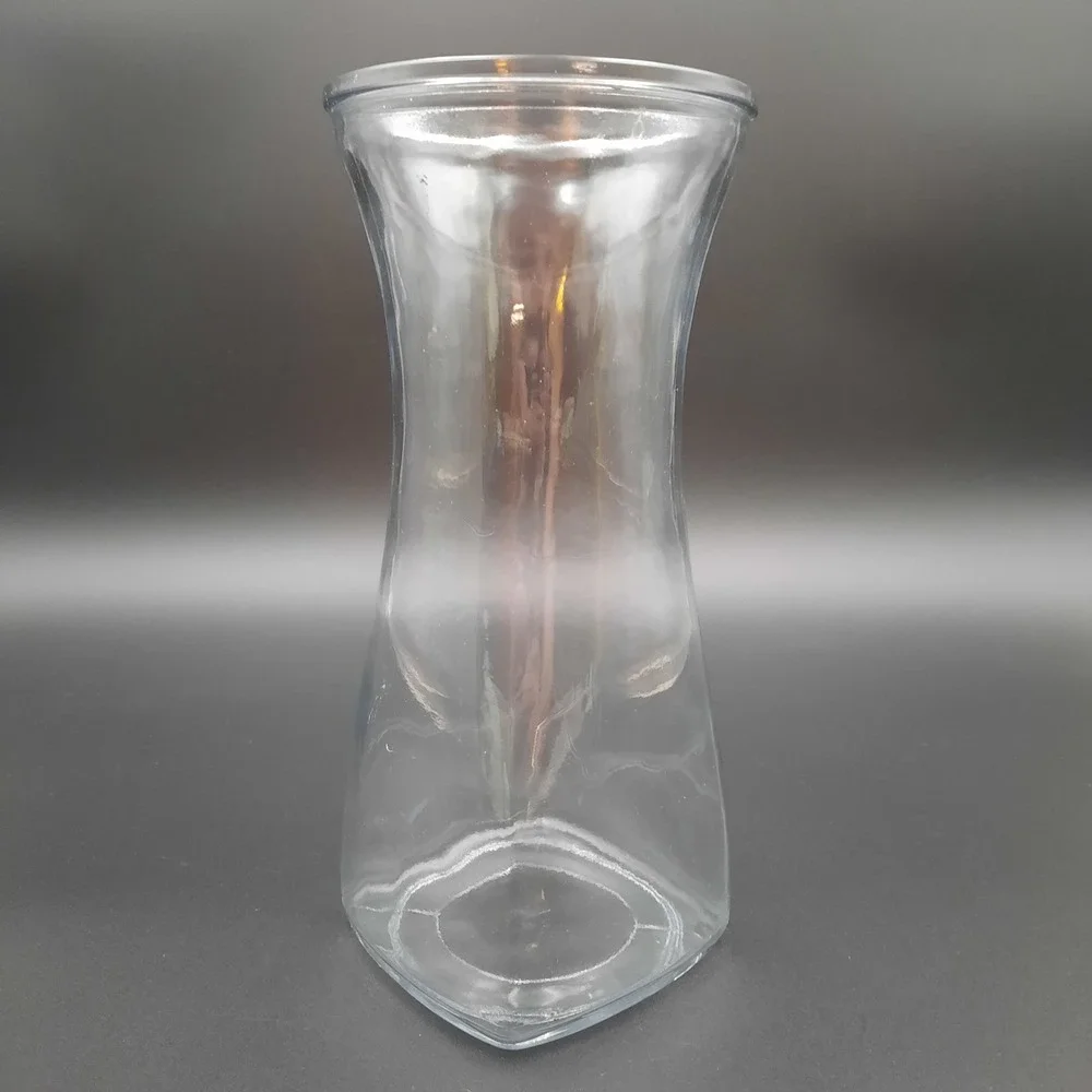 VaseSquare Base Clear Glass Vase‎ with Curved Neck – 9.75
